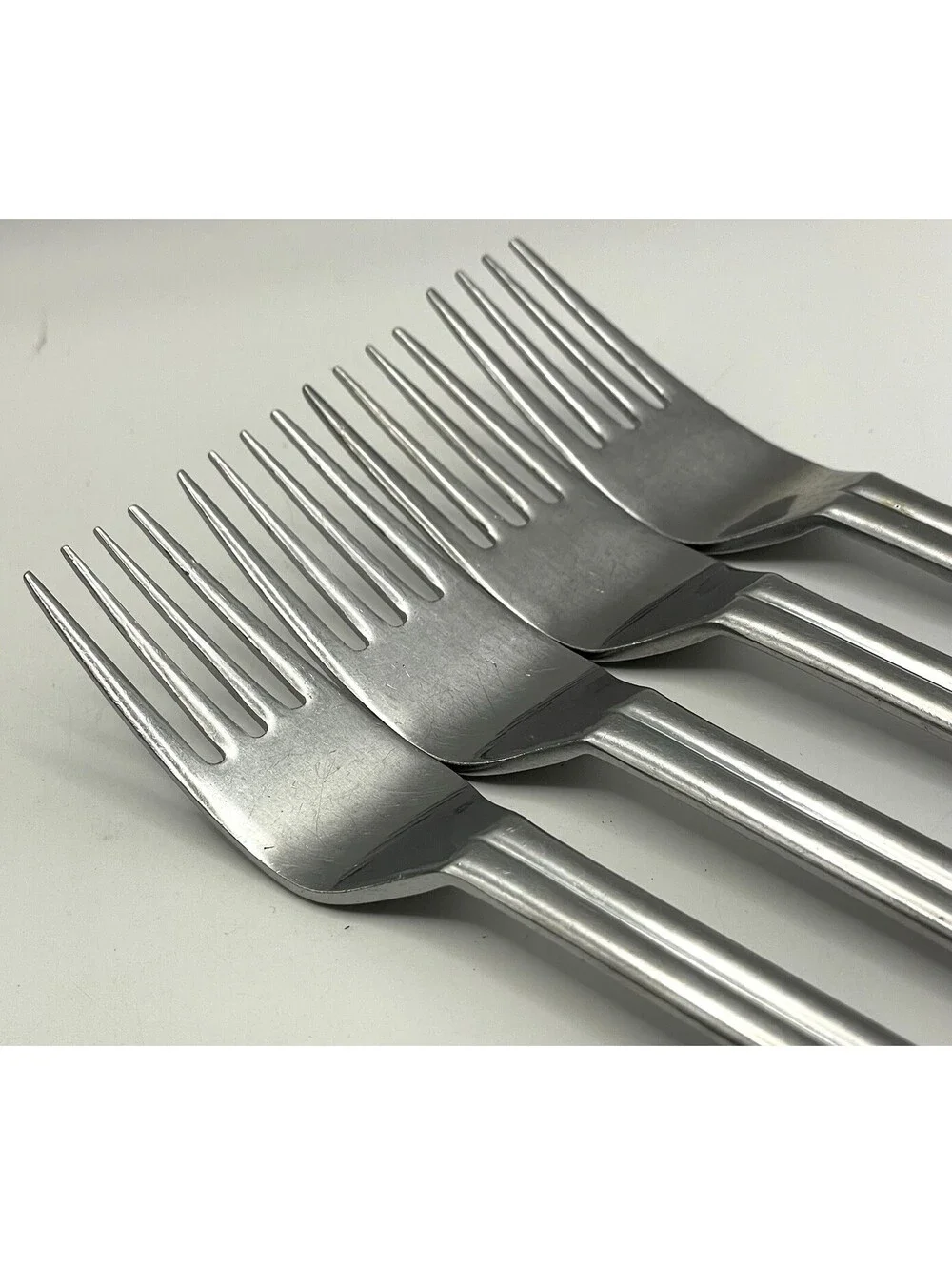 4- Reed And Barton Select FOREST Stainless Japan Dinner Fork Lot ~ 7 5/8”